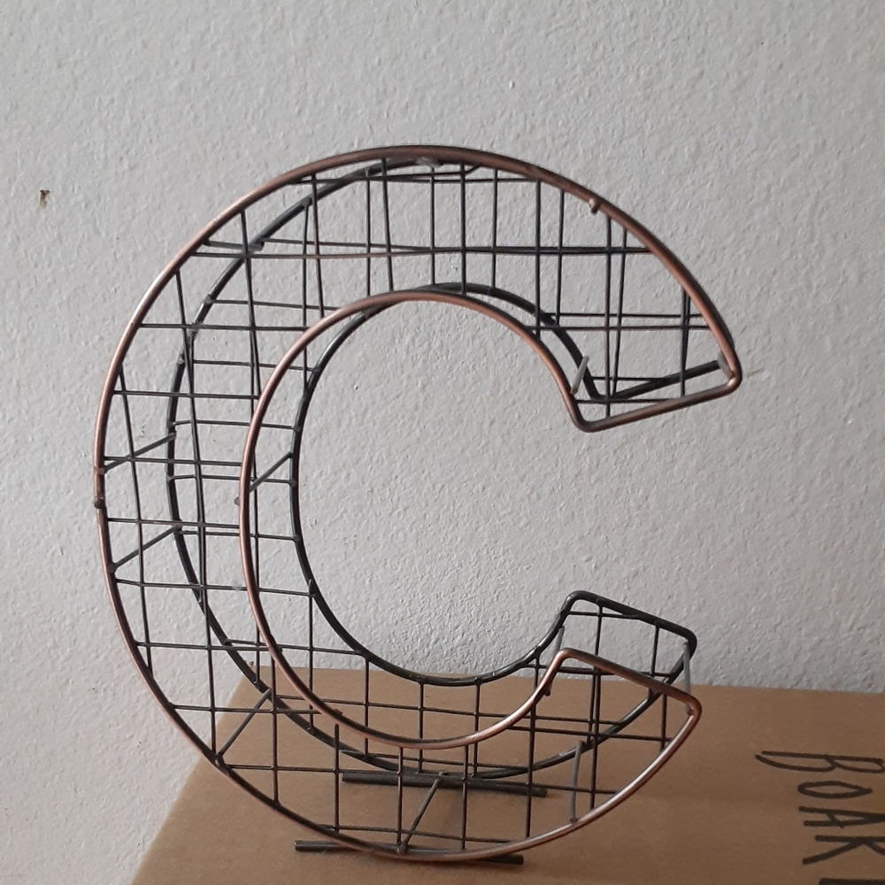 Architecture looking C